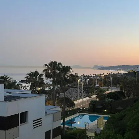 Camarate-golf Sea Views Apartment Estepona